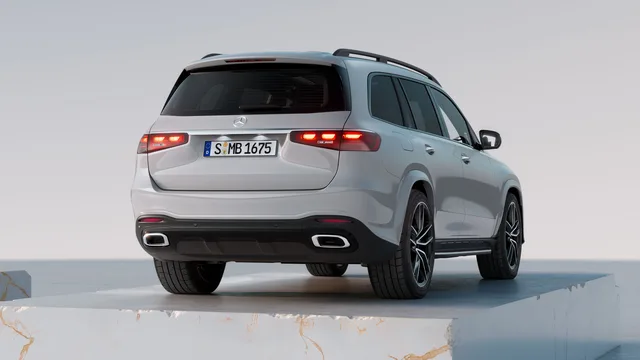 2026 Mercedes-Benz GLS 450 4MATIC, photo 2 of 7