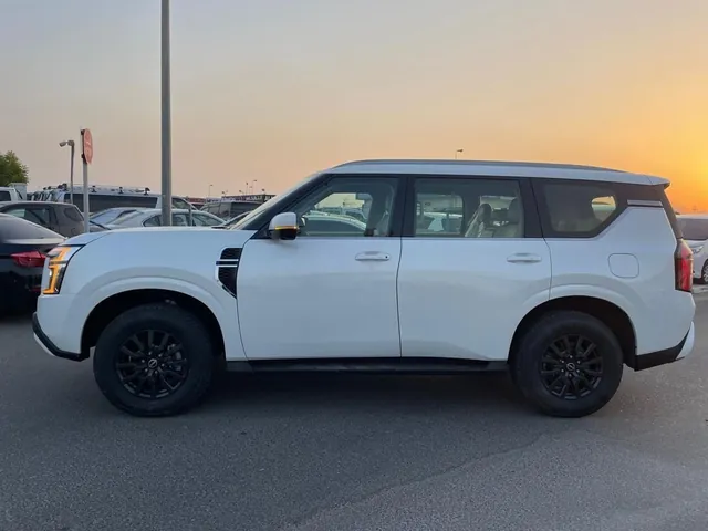 2026 Nissan Patrol SE T2 3.8 V6, photo 3 of 7
