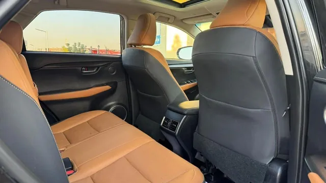 2020 Lexus NX 300 2.0T AWD, photo 8 of 10