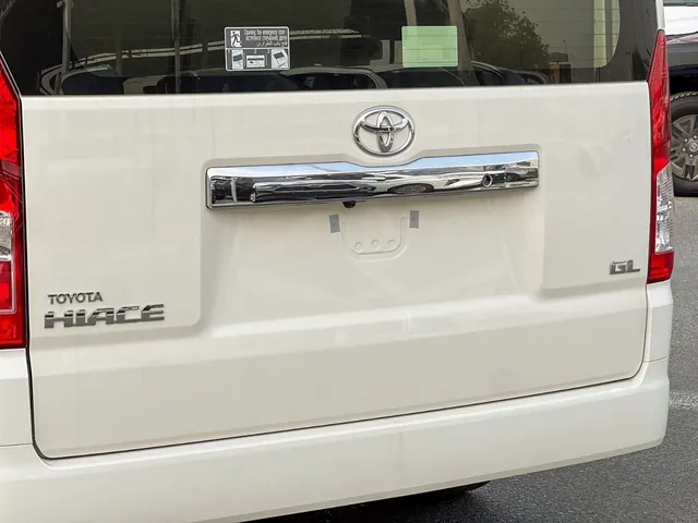 2026 Toyota Hiace GL 3.5, photo 7 of 8