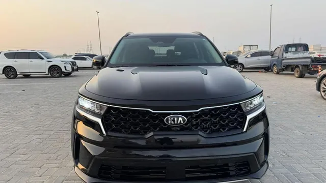 2021 Kia Sorento EX 2.5, photo 2 of 10