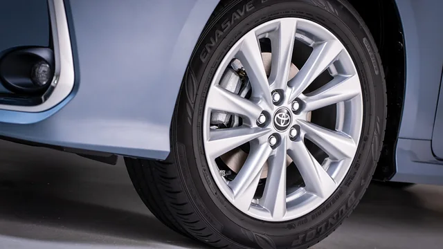 2026 Toyota Corolla XLi, photo 5 of 6