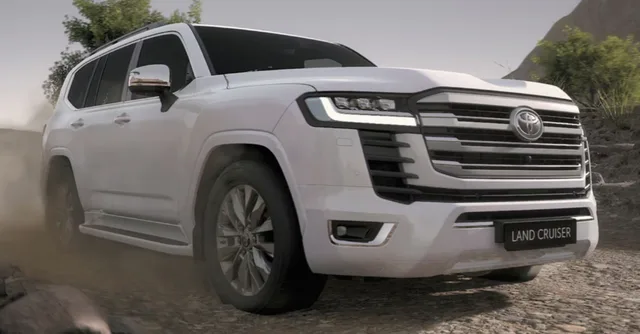2026 Toyota Land Cruiser VXR, photo 1 of 8