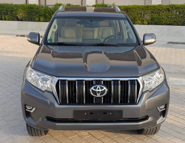 2022 Toyota Land Cruiser Prado Sunroof, camera, photo 3 of 10