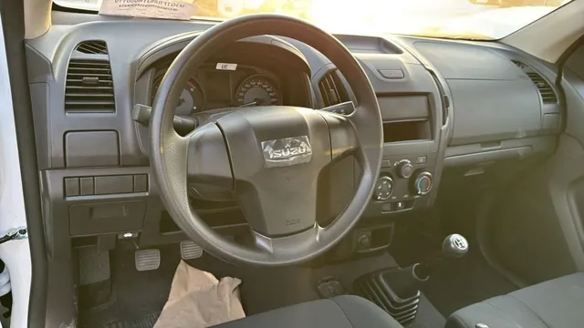 2026 Isuzu D-Max Single Cab 2.5 Standard, photo 7 of 10