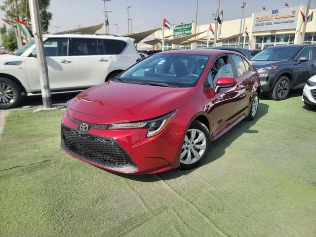 2022 Toyota Corolla 1.8, photo 2 of 8