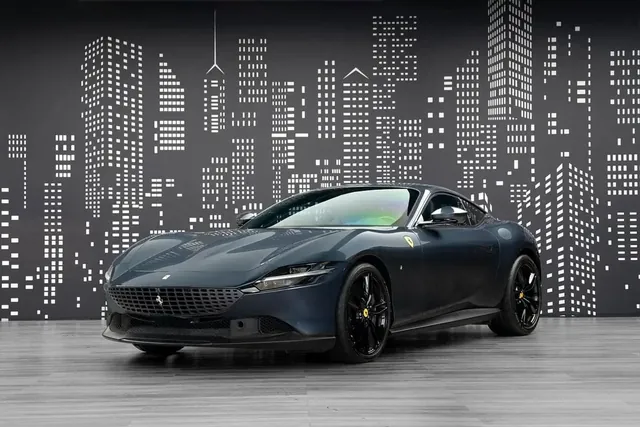 2023 Ferrari Roma Coupé, photo 2 of 8