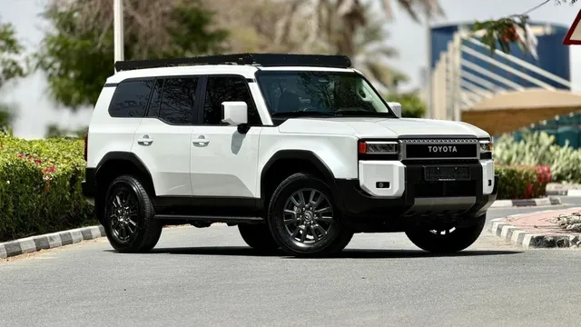 2025 Toyota Land Cruiser Prado Adventure 2.4, photo 1 of 9
