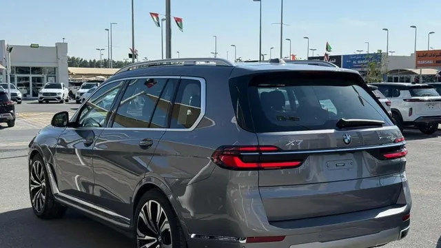 2024 BMW X7 xDrive40i Pure Excellence, photo 6 of 10
