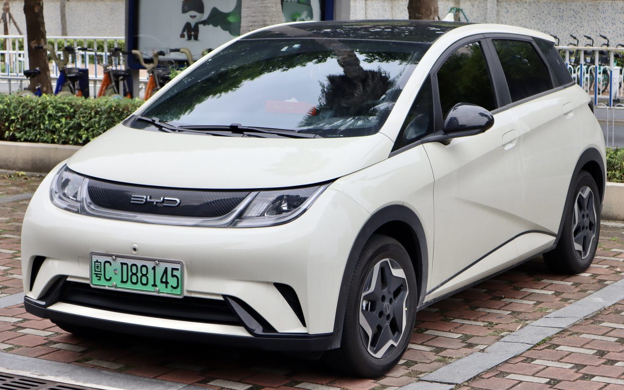 BYD Dolphin