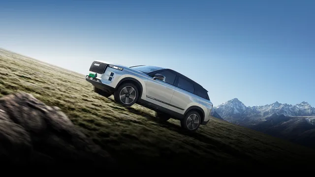 2026 Jaecoo J7 Flagship, side view