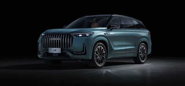 2026 Jaecoo J8 Flagship AWD, photo 1 of 7