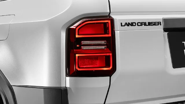 2026 Toyota Land Cruiser Prado TXR, photo 3 of 10