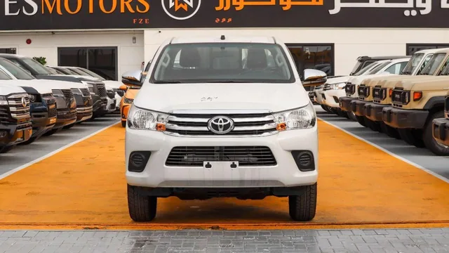 Toyota Hilux Double Cab 4x4 2.4 turbo diesel manual, photo 1 of 6